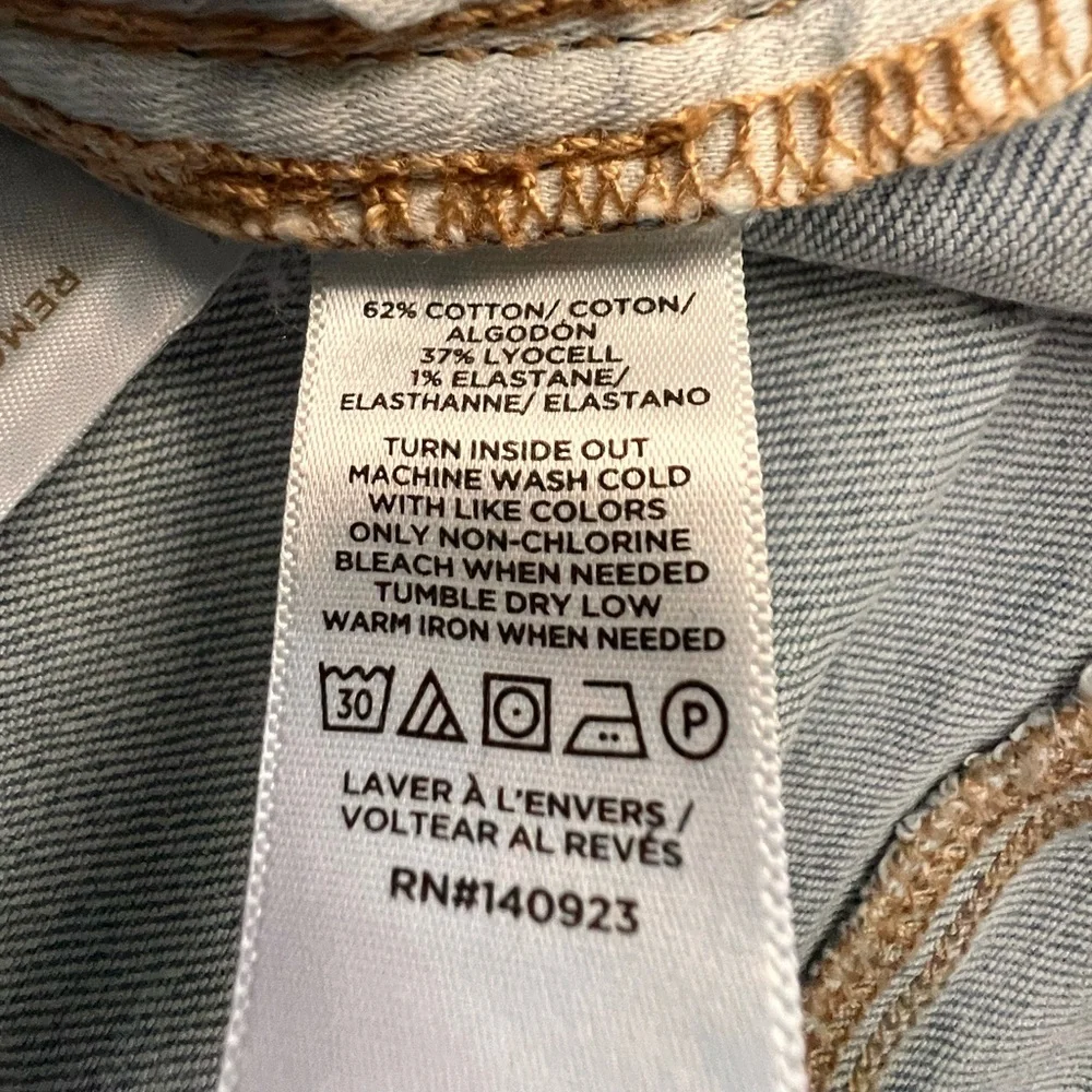 LOFT Light Blue The Kick Crop Denim Jeans, Size 30/10 - Picture 5 of 12